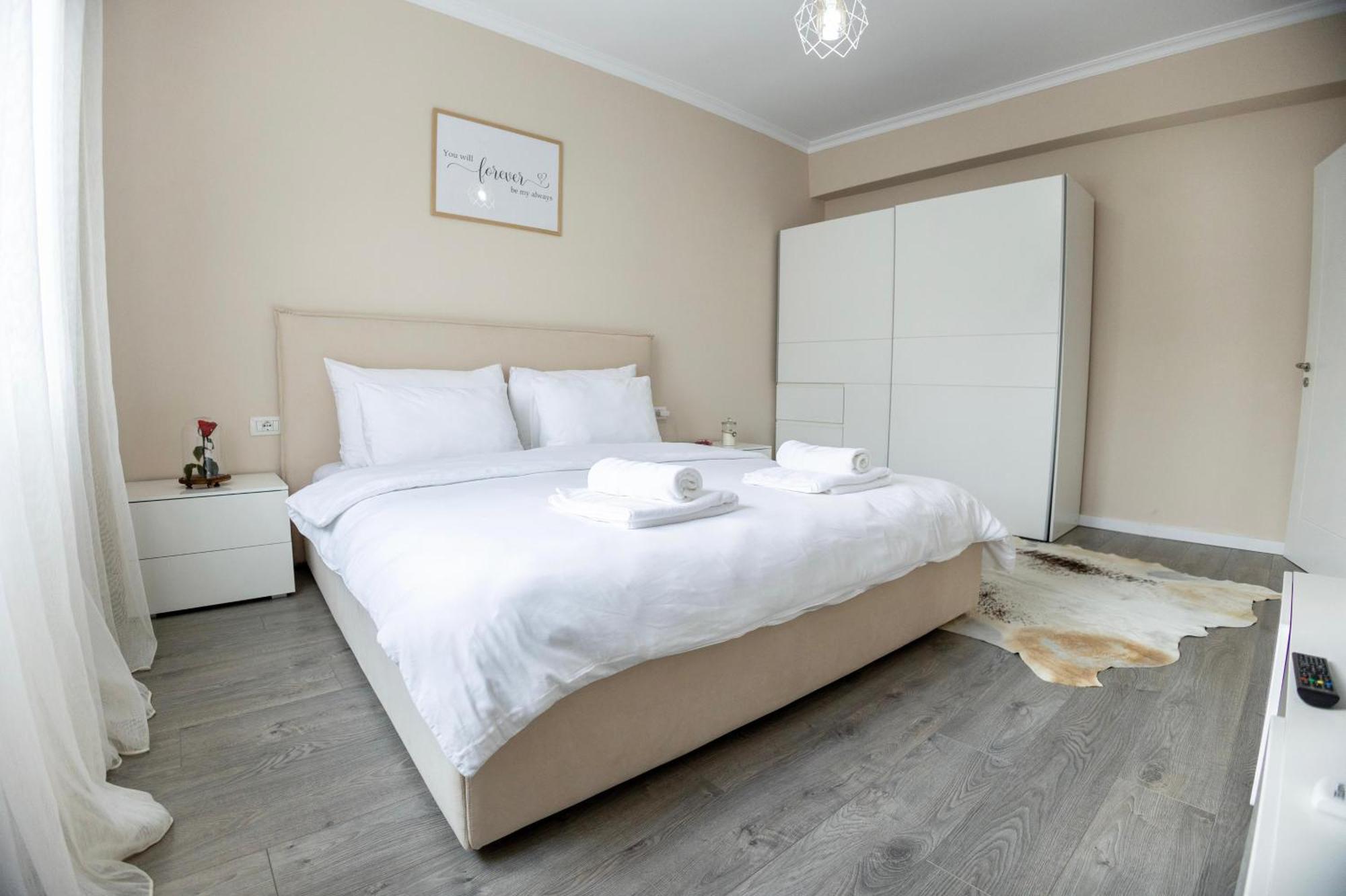Cozy Flat Near Air Albania Stadium 1 Tirana Exteriör bild